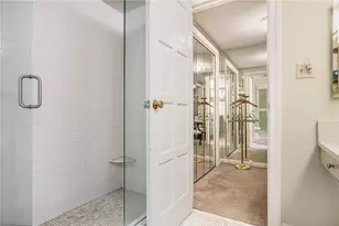 2769 Peachtree Rd NE, Atlanta, GA 30305 - Photo 19