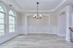 2010 Fontainbleau Dr, Conyers, GA 30094 - Photo 9