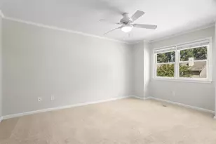 232 Peachtree Hollow Ct, Sandy Springs, GA 30328 - Photo 19