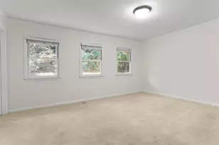 232 Peachtree Hollow Ct, Sandy Springs, GA 30328 - Photo 25