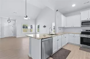 1117 Birchwood Dr, Griffin, GA 30224 - Photo 13