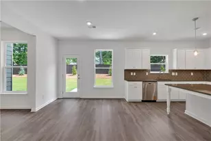 365 Waterbluff Dr, Mableton, GA 30126 - Photo 5