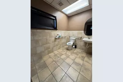 157 W Athens Street, Winder, GA 30680 - Photo 5