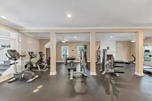 24315 Plantation Dr NE, Atlanta, GA 30324 - Photo 35