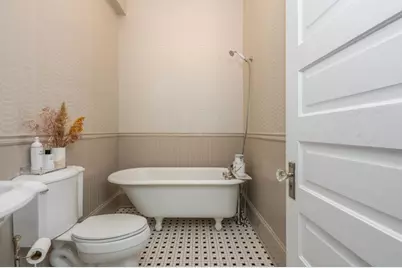 242 Haralson Avenue NE, Atlanta, GA 30307 - Photo 33