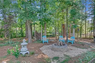 405 Mallory Cir, Loganville, GA 30052 - Photo 19