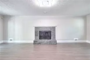 3265 Brownwood Dr, Snellville, GA 30078 - Photo 13