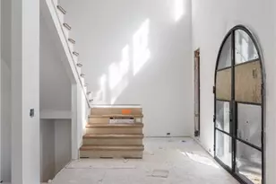 3886 Rains Ct NE, Brookhaven, GA 30319 - Photo 5