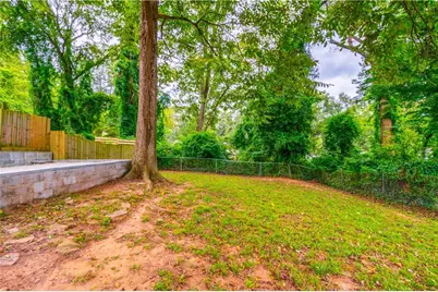 1760 Rogers Avenue SW, Atlanta, GA 30310 - Photo 53