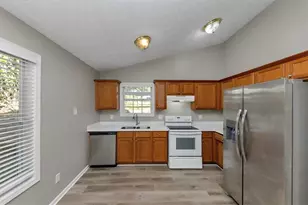 4169 Riverbank Ct, Decatur, GA 30034 - Photo 9