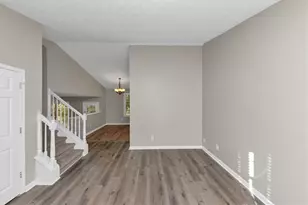 4169 Riverbank Ct, Decatur, GA 30034 - Photo 5