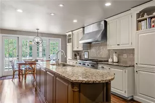 4220 Exeter Close NW, Atlanta, GA 30327 - Photo 7