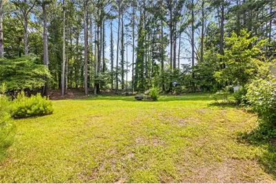 824 Hickory Ridge Road SW, Lilburn, GA 30047 - Photo 23