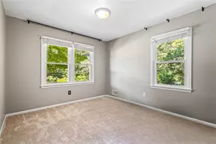 824 Hickory Ridge Rd SW, Lilburn, GA 30047 - Photo 19