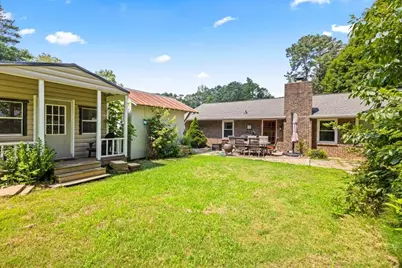 824 Hickory Ridge Road SW, Lilburn, GA 30047 - Photo 25