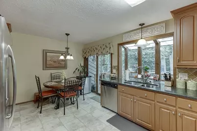 1042 Cedar Forest Court, Stone Mountain, GA 30083 - Photo 13