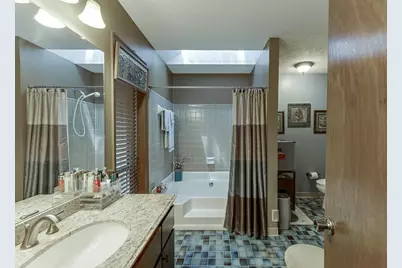 1042 Cedar Forest Court, Stone Mountain, GA 30083 - Photo 21