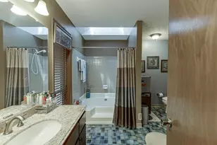 1042 Cedar Forest Ct, Stone Mountain, GA 30083 - Photo 21