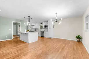 3290 Custer Lake Dr, Marietta, GA 30064 - Photo 7