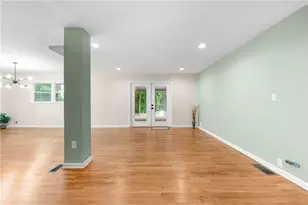 3290 Custer Lake Dr, Marietta, GA 30064 - Photo 15