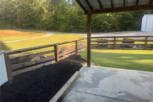 5110 Hurt Bridge Dr, Cumming, GA 30028 - Photo 37