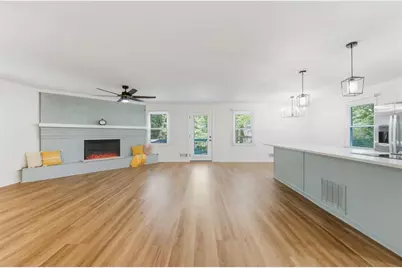 2011 Shadowwood Drive, Marietta, GA 30066 - Photo 9