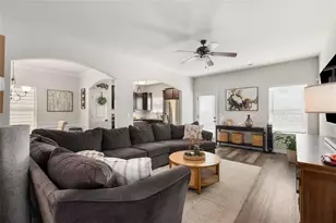 3406 Pennington Dr, Lithonia, GA 30038 - Photo 5