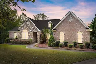 4525 Legacy Ct, Hoschton, GA 30548 - Photo 7