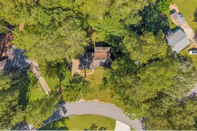 641 Favorwood Drive SW, Marietta, GA 30060 - Photo 49