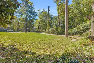 641 Favorwood Drive SW, Marietta, GA 30060 - Photo 5