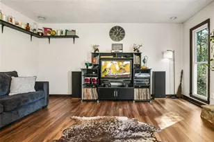 161 W Mountain Oak St, Canton, GA 30115 - Photo 7