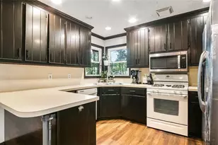 161 W Mountain Oak St, Canton, GA 30115 - Photo 9