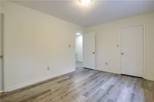 304 Lexington Dr, Lawrenceville, GA 30046 - Photo 19