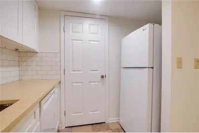 304 Lexington Drive, Lawrenceville, GA 30046 - Photo 11