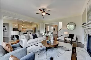 5925 Read Rd, Suwanee, GA 30024 - Photo 15