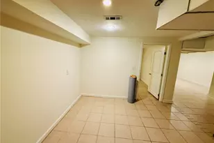 146 King David Dr SW, Lilburn, GA 30047 - Photo 19