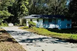 146 King David Dr SW, Lilburn, GA 30047 - Photo 3