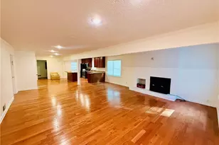 146 King David Dr SW, Lilburn, GA 30047 - Photo 9