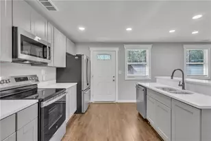 359 Belgarde Pl, Atlanta, GA 30354 - Photo 9