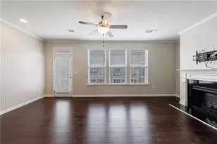 5830 Broadway Ln, Cumming, GA 30041 - Photo 9