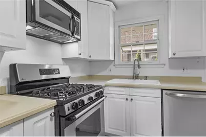 869 Briarcliff Road NE #B11, Atlanta, GA 30306 - Photo 9