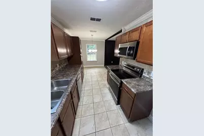 1621 Meadowood Drive, Waycross, GA 31503 - Photo 5