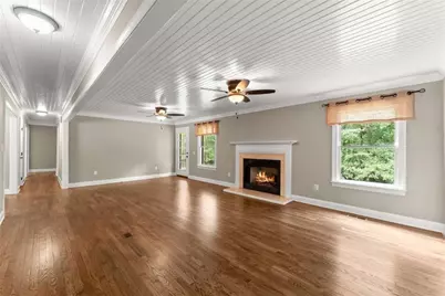 3464 Maynard Circle, Gainesville, GA 30506 - Photo 9