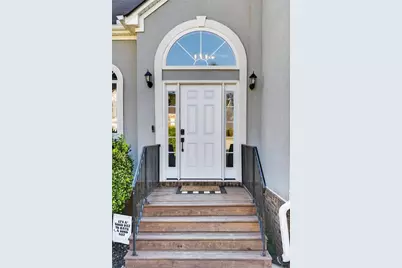 2907 Crest Ridge Court SW, Marietta, GA 30060 - Photo 3