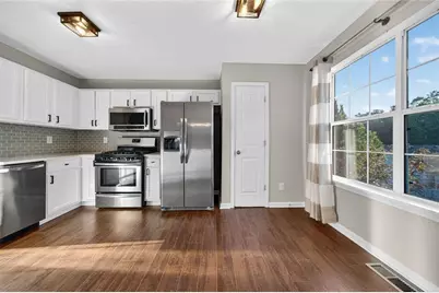 2907 Crest Ridge Court SW, Marietta, GA 30060 - Photo 13