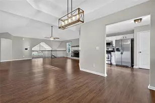 2907 Crest Ridge Ct SW, Marietta, GA 30060 - Photo 9