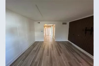 100 Biscayne Drive NW #C5, Atlanta, GA 30309 - Photo 13