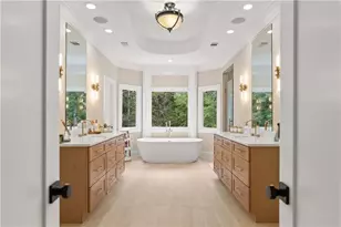 955 Tiverton Ln, Johns Creek, GA 30022 - Photo 13