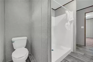 596 Pinetree Cir, Maysville, GA 30558 - Photo 17