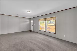 596 Pinetree Cir, Maysville, GA 30558 - Photo 9